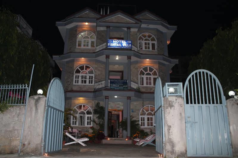 Hotel Fishtail Villa Pokhara Exterior foto